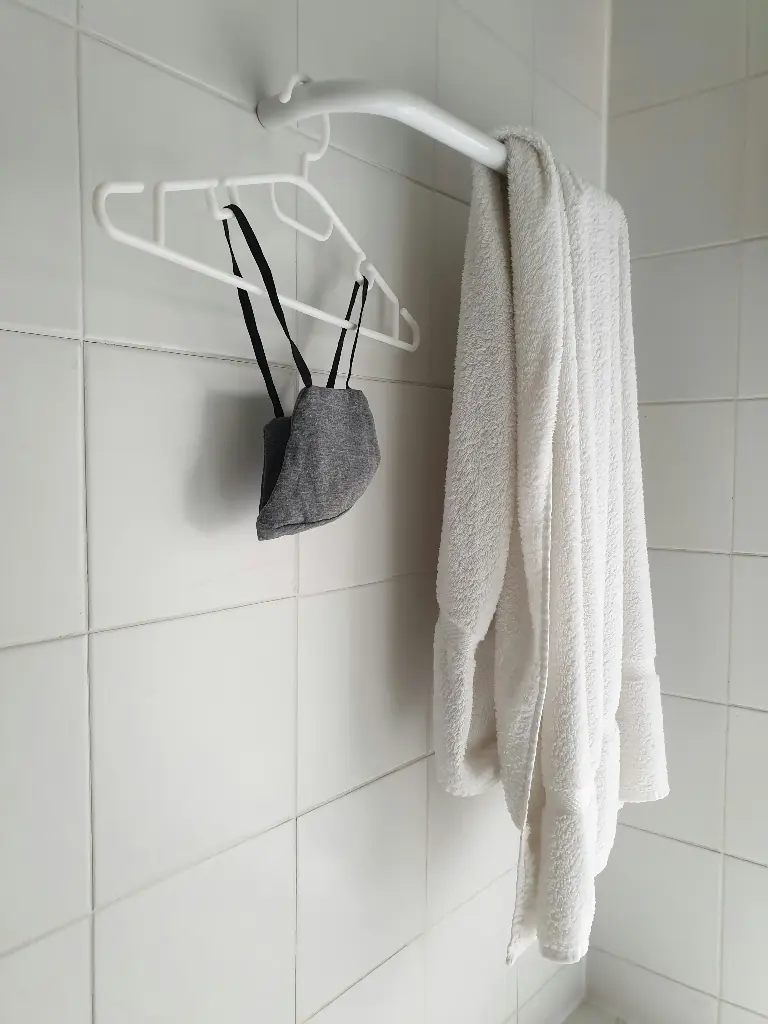 不鏽鋼毛巾架 （壁掛式）